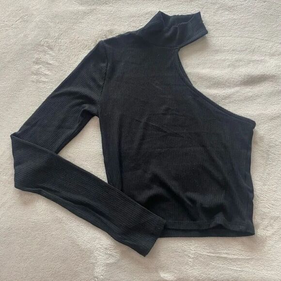 Garage One Shoulder Black Top Size Xs - Picture 3 of 7